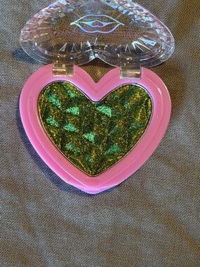 Spoiled Cosmetics Green Single Eyeshadow